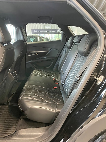 Peugeot 3008 7 of 14