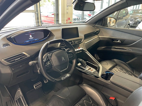 Peugeot 3008 5 of 5