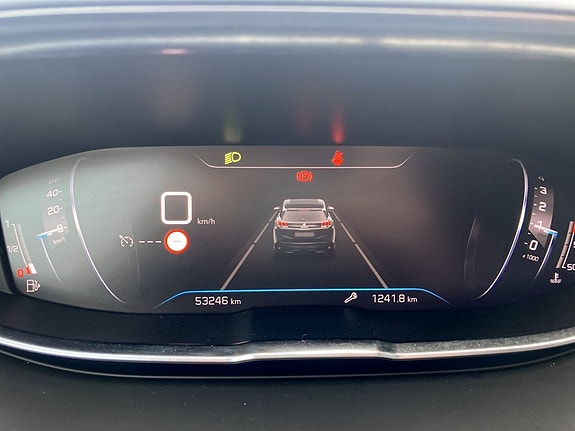 Peugeot 3008 9 of 16