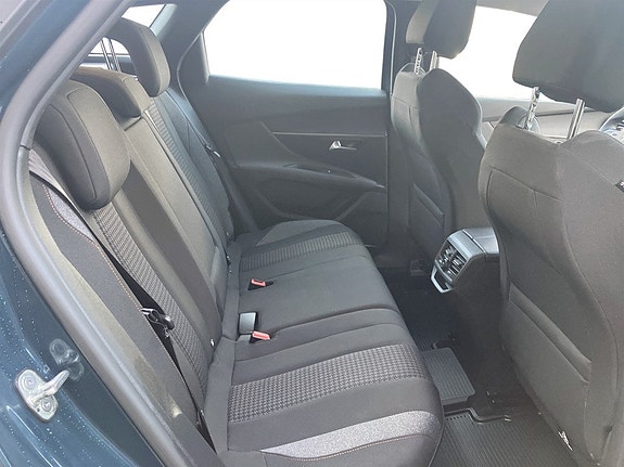 Peugeot 3008 13 of 16