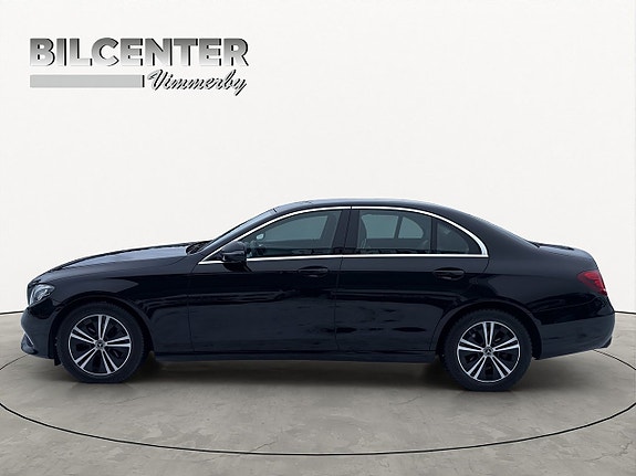 Mercedes-Benz E220 d 3 of 22