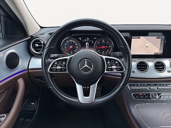 Mercedes-Benz E220 d 11 of 22