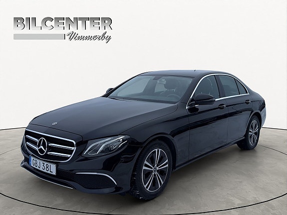 Mercedes-Benz E220 d 2 of 22