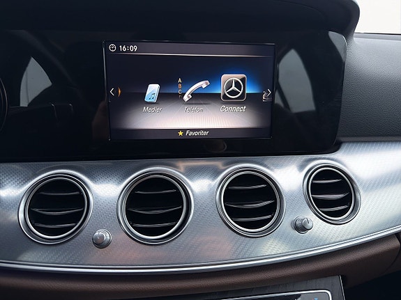 Mercedes-Benz E220 d 15 of 22