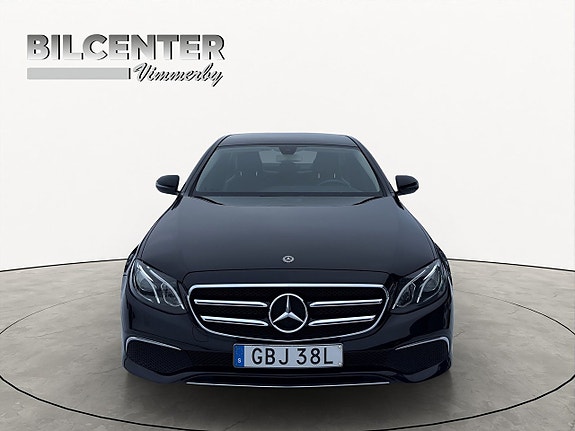 Mercedes-Benz E220 d 9 of 22