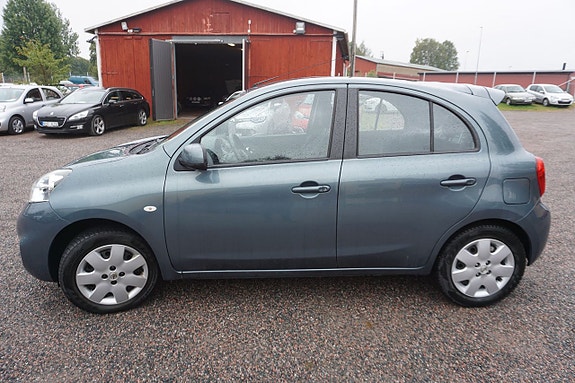 Nissan Micra 4 of 5