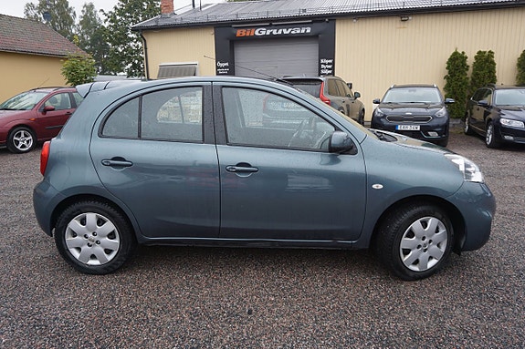 Nissan Micra 2 of 5