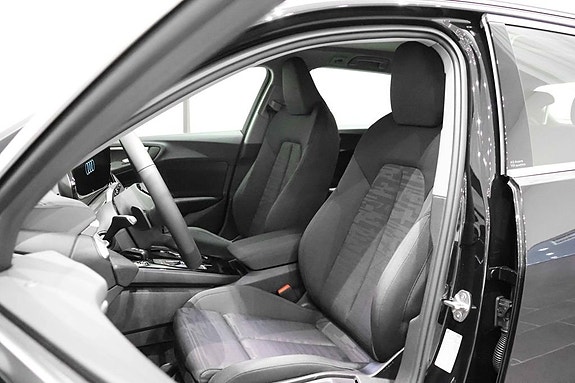 Audi A5 8 of 16