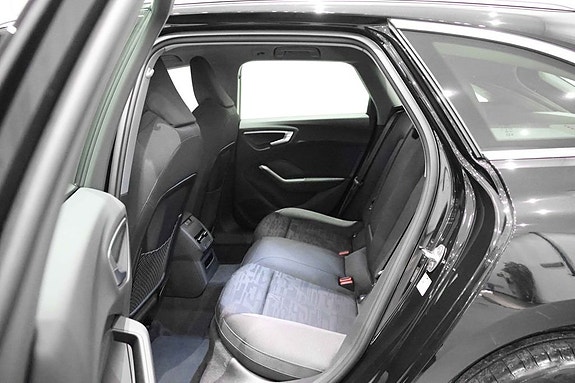 Audi A5 9 of 16