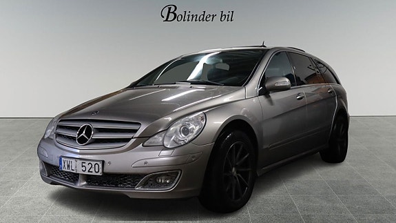 Mercedes-Benz R320 4 of 5