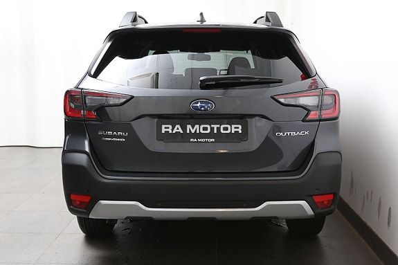 Subaru Outback 4 of 5