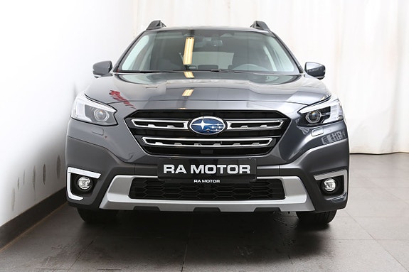 Subaru Outback 3 of 5
