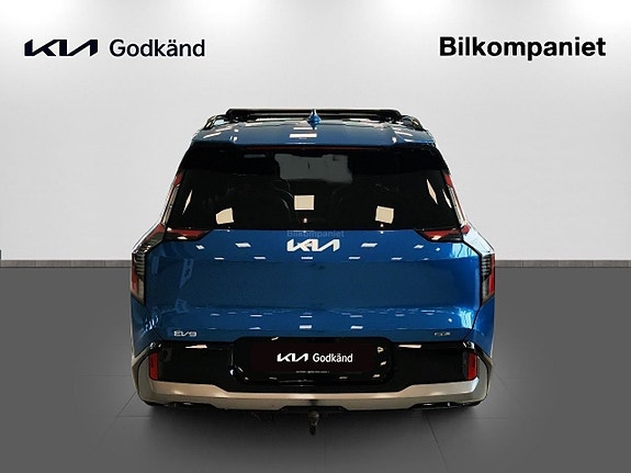 Kia EV9 5 of 17