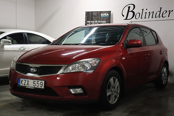 Kia Ceed 3 of 15