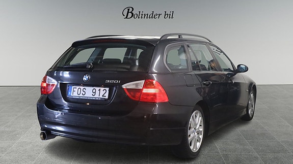 BMW 320 4 of 12
