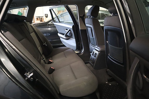 BMW 320 12 of 12
