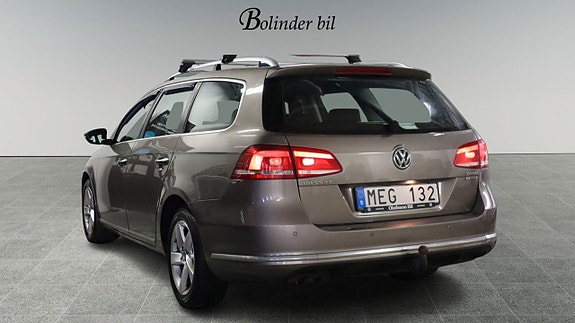 Volkswagen Passat 4 of 5