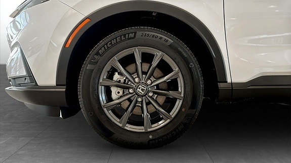 Honda CR-V 9 of 13