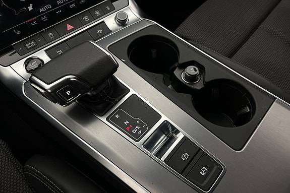 Audi A6 25 of 30