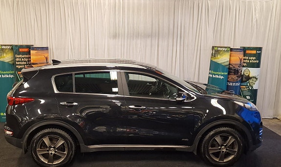Kia Sportage 3 of 9
