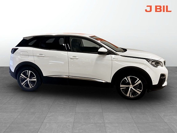 Peugeot 3008 15 of 17