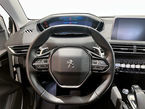 Peugeot 3008 9 of 17
