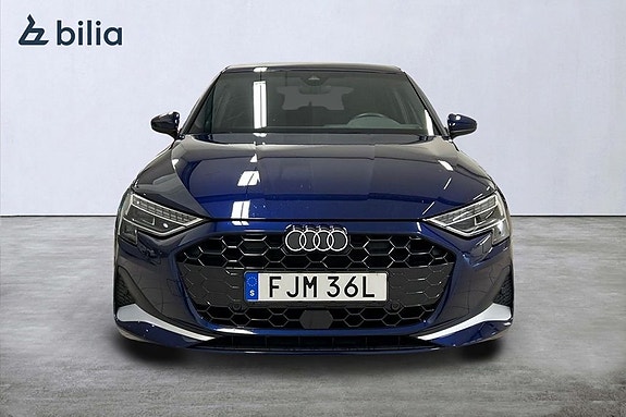 Audi A3 4 of 5