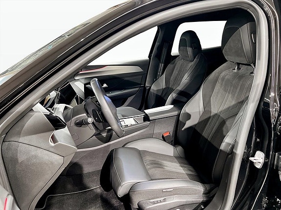 Peugeot 408 5 of 5