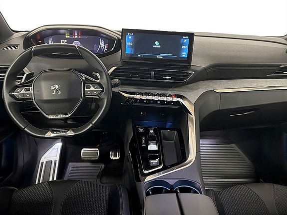 Peugeot 5008 8 of 17