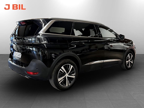Peugeot 5008 5 of 5