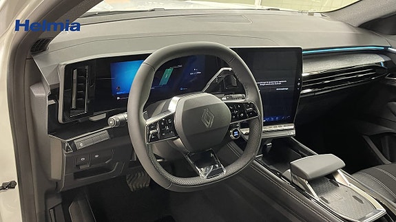 Renault Austral 11 of 14