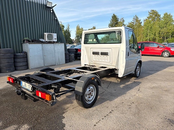 Ford Transit 22 of 22