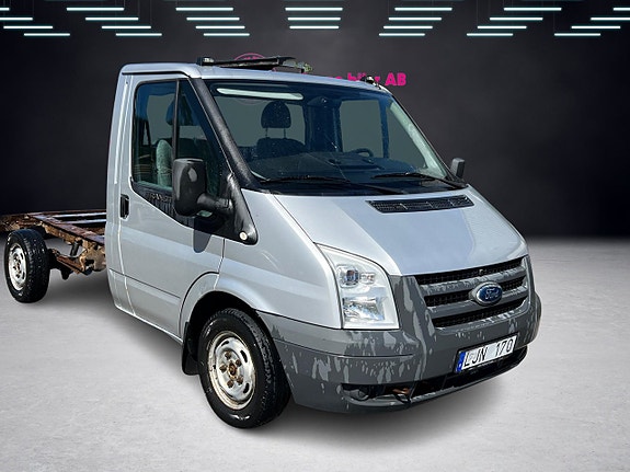 Ford Transit 3 of 5