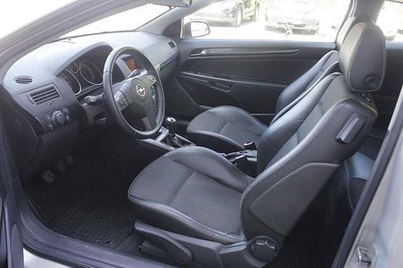 Opel Astra 15 of 18