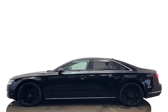 Audi A8 8 of 27