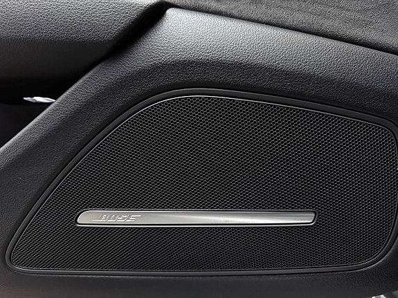 Audi A8 25 of 27