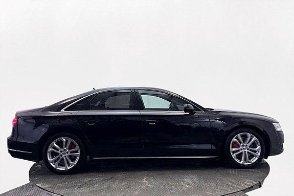 Audi A8 5 of 5