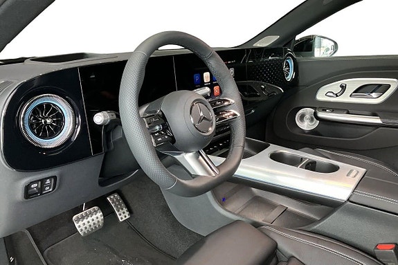 Mercedes-Benz CLA250+ 6 of 24