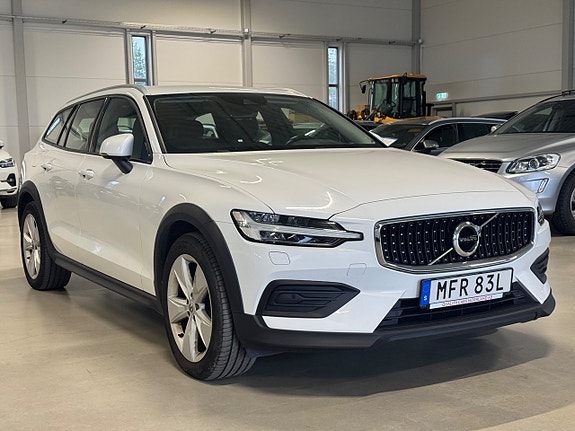 Volvo V60 Cross Country