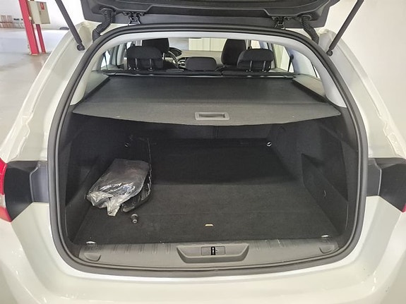 Peugeot 308 8 of 10