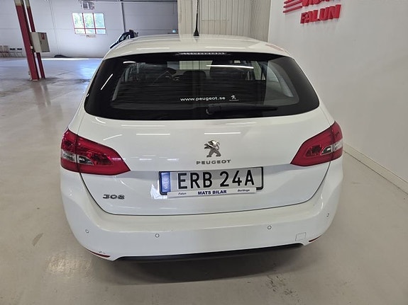 Peugeot 308 7 of 10