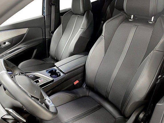 Peugeot 3008 5 of 5