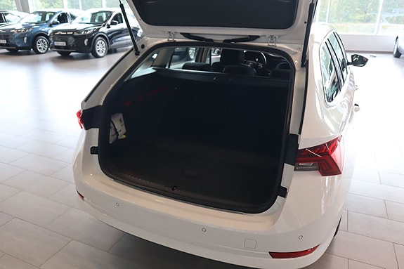 Skoda Octavia 7 of 14