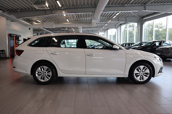 Skoda Octavia 6 of 14