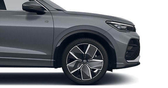 Volkswagen Tiguan 5 of 5