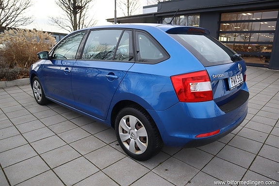 Skoda Rapid Spaceback 3 of 5
