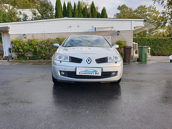 Renault Megane 3 of 5