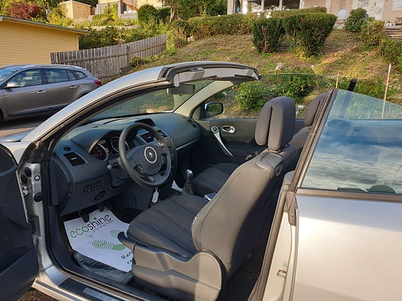Renault Megane 17 of 24