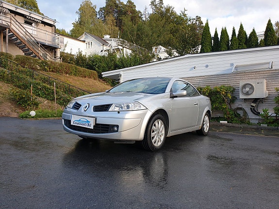 Renault Megane 2 of 5