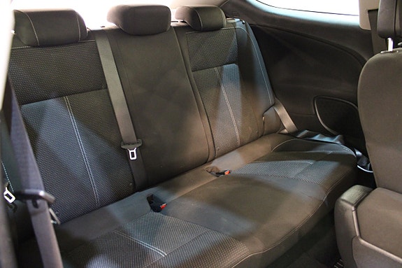 Opel Astra 9 of 10